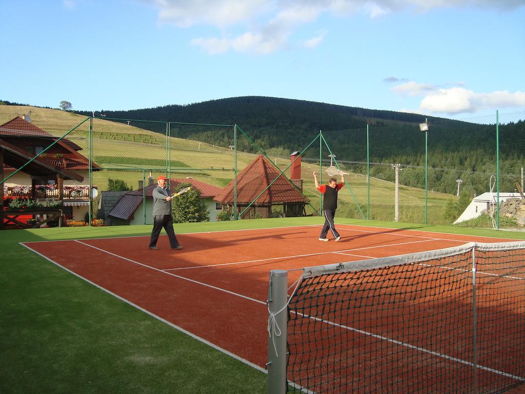 Penzion Deny Ždiar Exteriör bild